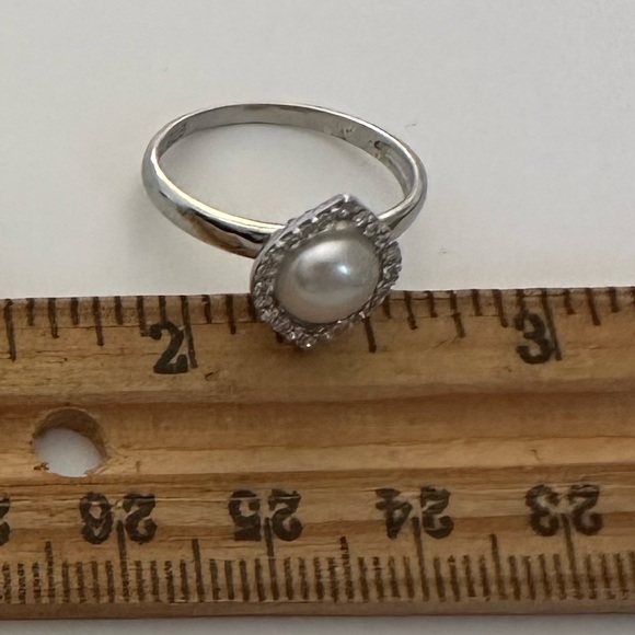 925 silver pearl ring trending - Picture 2 of 4